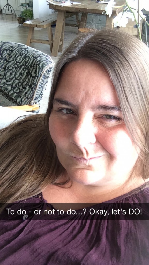 Gründerlivet byr på noen vurderinger fra tid til annen, og hva med å la SnapChat-vennene bestemme? ;)